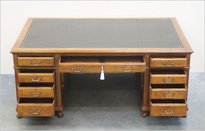 1019 Antique Large Mahogany Partners Desk (5)